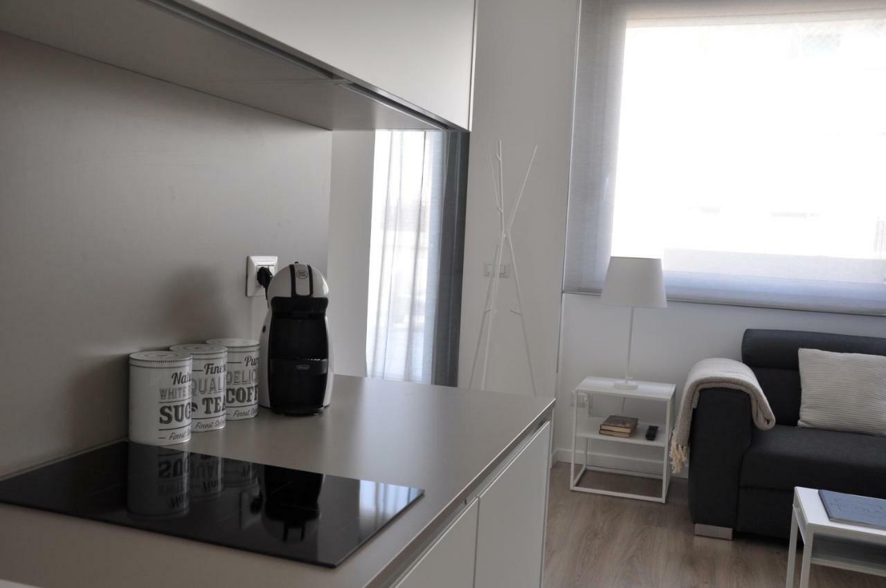 Nicola'S Apartments Бари Экстерьер фото