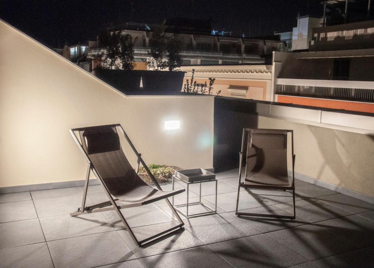 Nicola'S Apartments Бари Экстерьер фото